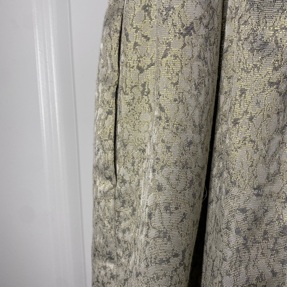 Bow Detail Strapless Brocade Dress - Picture 4 of 7